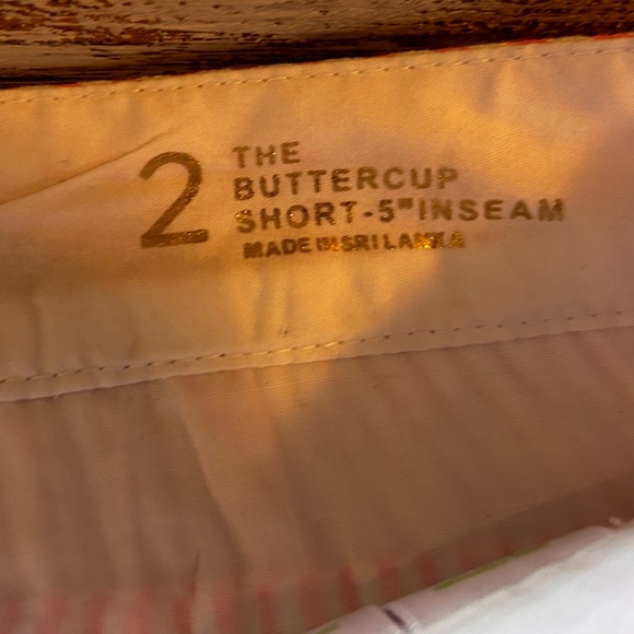 Lilly Pulitzer Buttercup Shorts Sear sucker White and Pink Women’s Size 2 - Picture 7 of 8